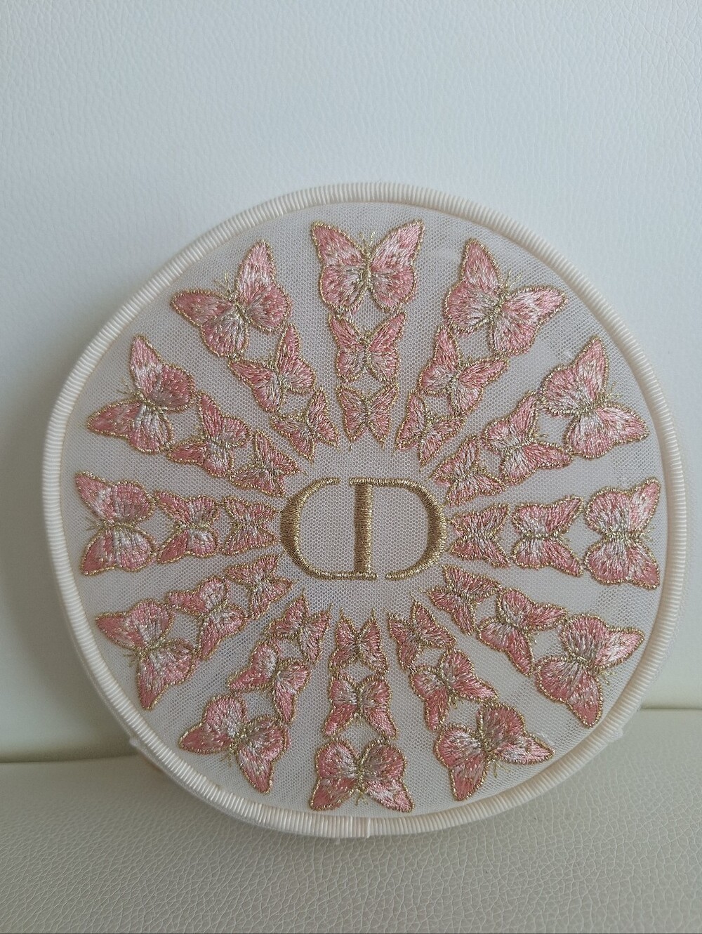 Dior Pink & Gold Butterfly Round Beauty Pouch NWOT - Picture 3 of 8